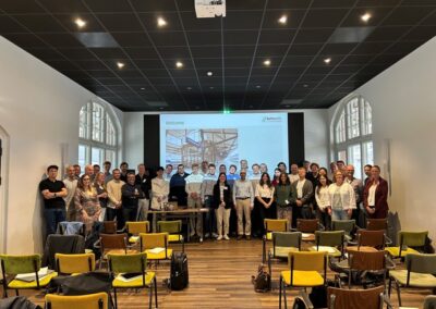Student teams showcase progress and welcome new project partners